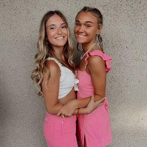 Meet your Posher, Abbie